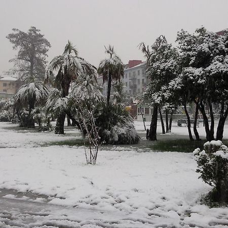 Appartament Gorgiladze Batumi Phòng bức ảnh