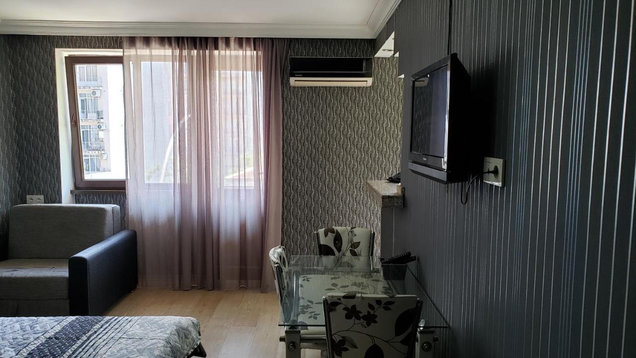 Appartament Gorgiladze Batumi Ngoại thất bức ảnh