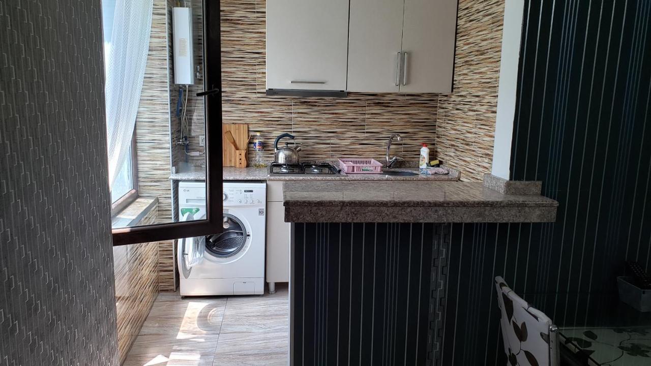 Appartament Gorgiladze Batumi Ngoại thất bức ảnh