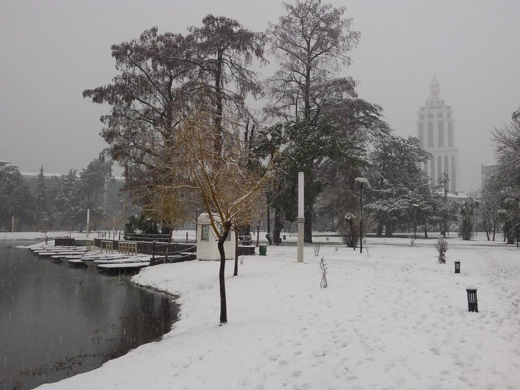 Appartament Gorgiladze Batumi Phòng bức ảnh